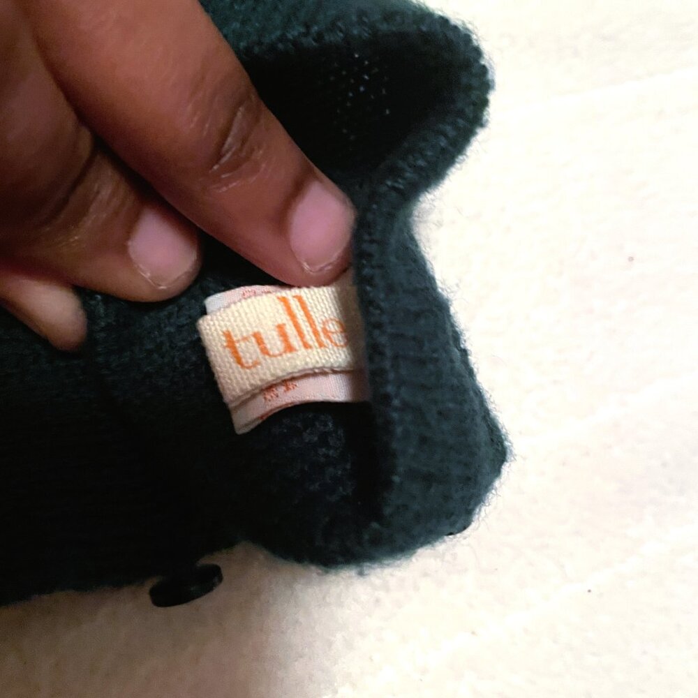 Vintage Lightweight Knit Long Fingerless Stretchy Wrist, Arm Warmer Green Gloves - Picture 7 of 9